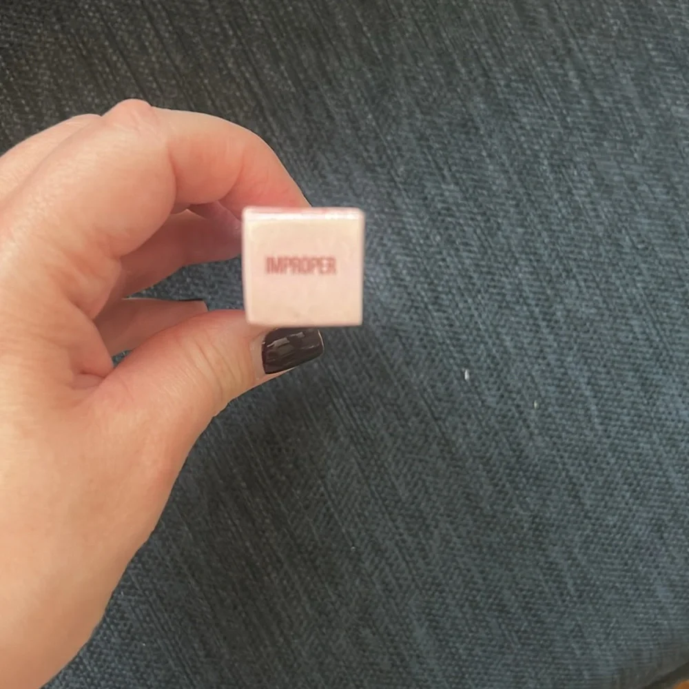 New Jeffree Star Lipgloss - Improper